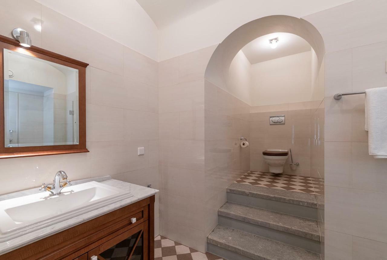Tallinn Housing 2 Bdr 2 Bathroom With Sauna At Carl Engel Luxury House Екстер'єр фото